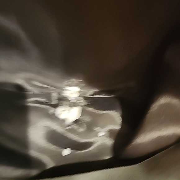 Gladys & Belle Jr. New York Black Velvet Pill Box 1960's Vintage Hat - Picture 5 of 6